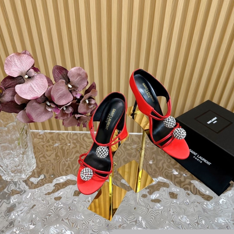 Y*L high heels